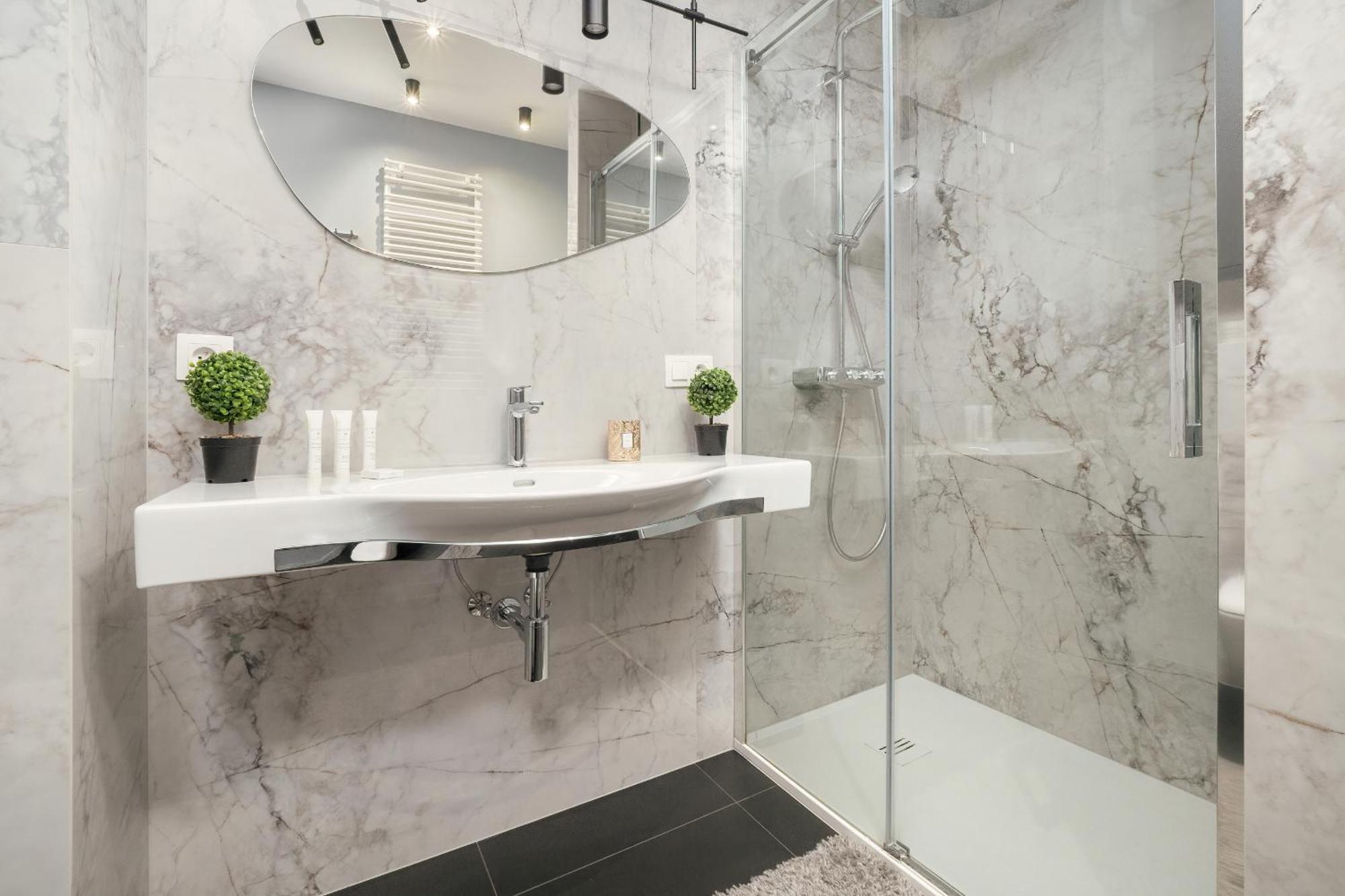 Luksusowe Studio W Lodzi Z Biurkiem, Balkonem I Klimatyzatorem By Renters Prestige Buitenkant foto
